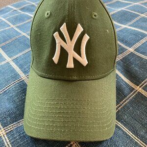 NWOT-Classic Green Cap with White Emblem